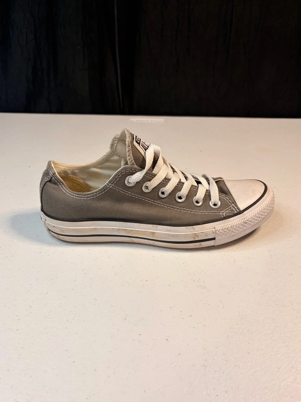 Converse stitching use